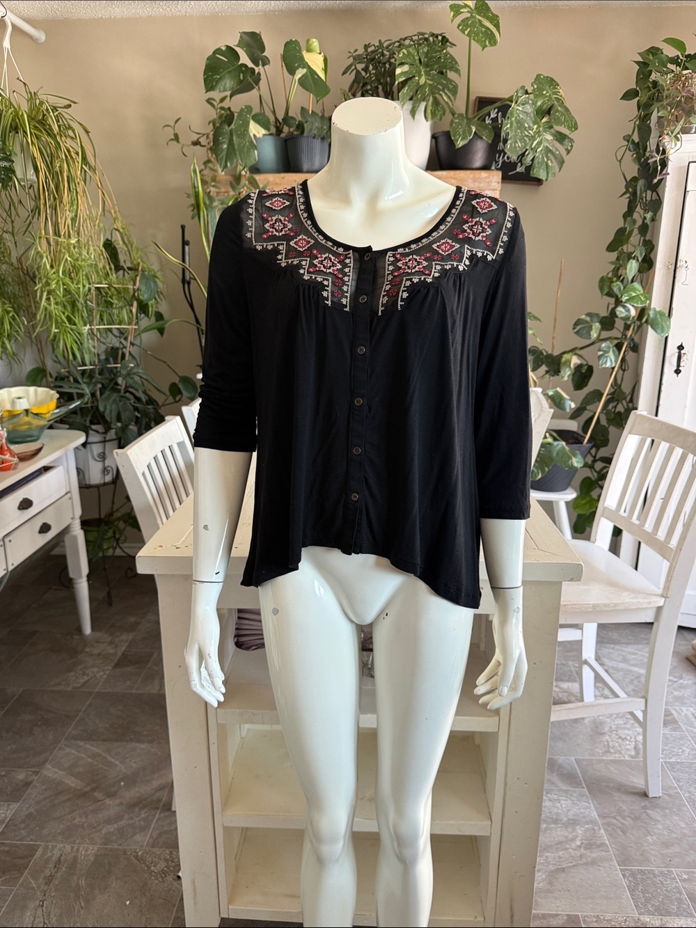 Pink Martini Black Embroidered Button-Front Rayon blend Women’s Top Sm